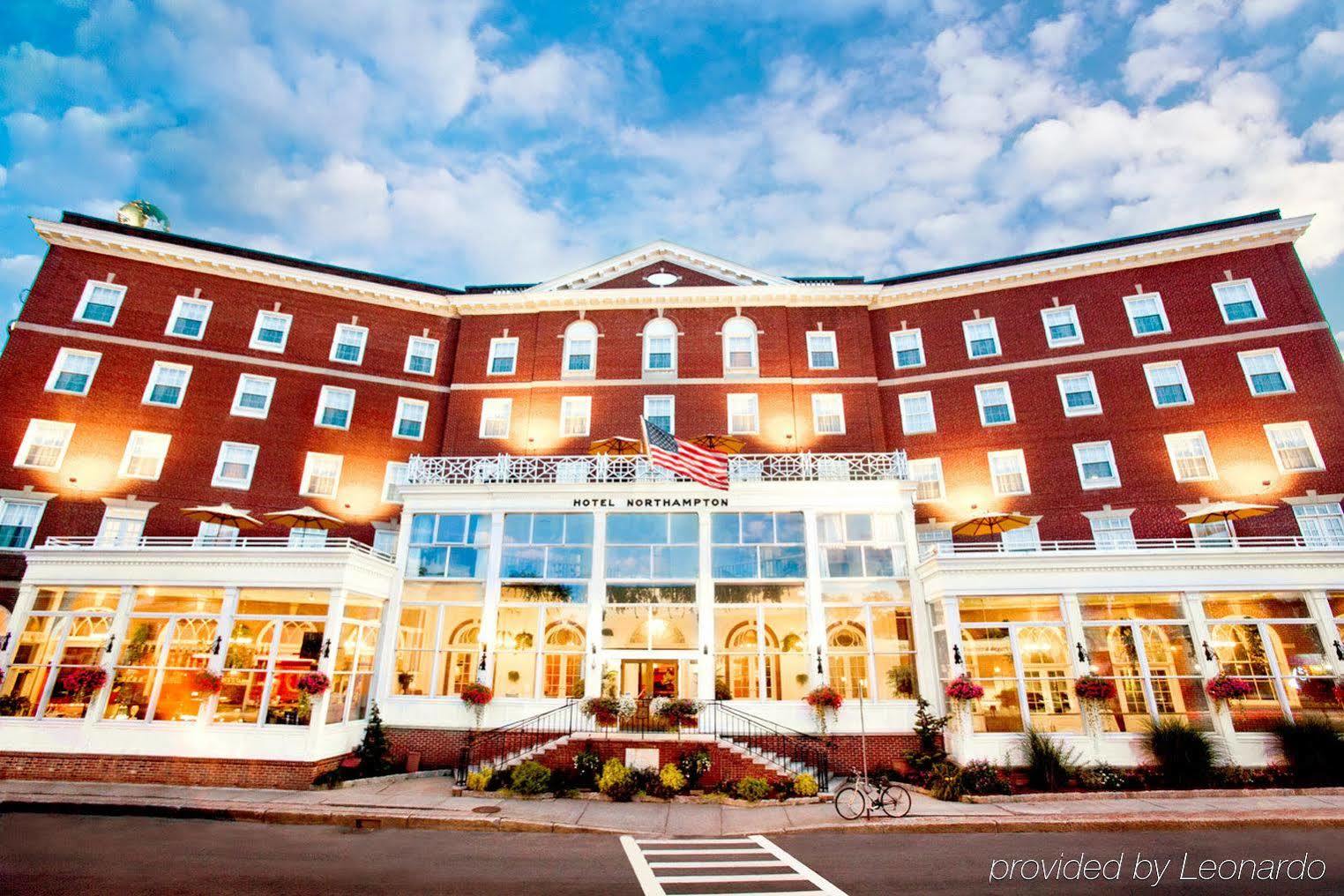 The Hotel Northampton Eksteriør billede